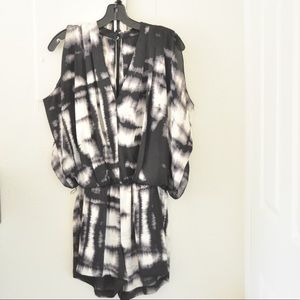 Rompers Black and White